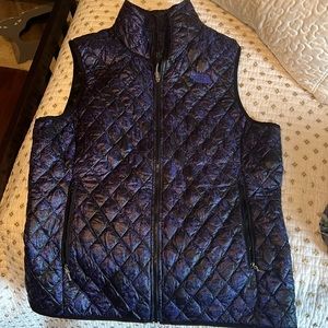 Womens NorthFace Vest, new without tags